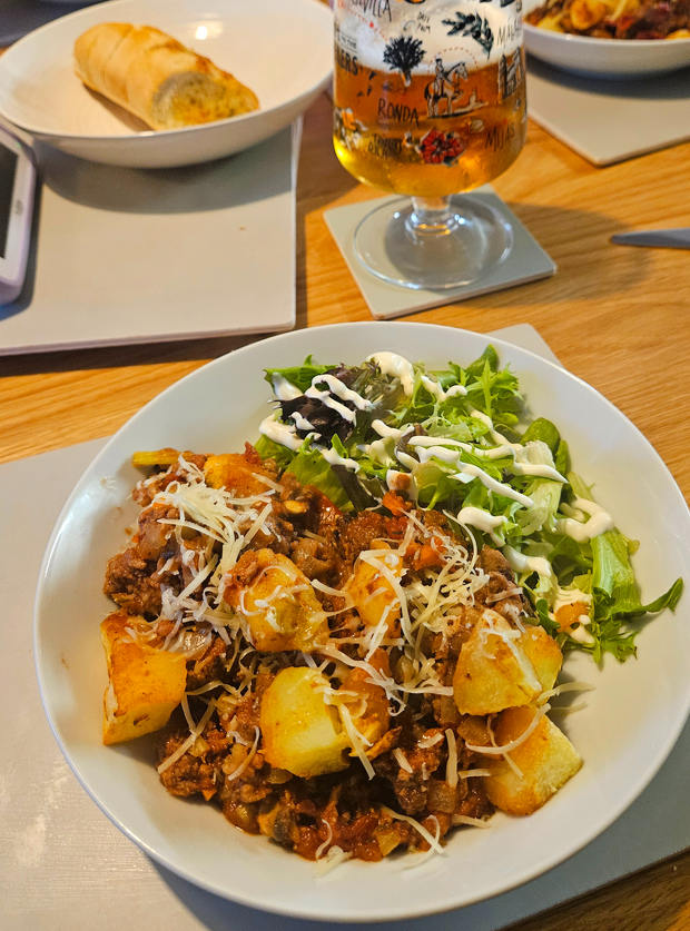 Air Fryer Bolognese Potato Hash by Georgia, Gloucestershire pinchofnom.com