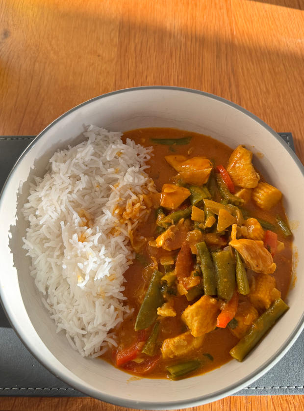 Air Fryer Chicken and Coconut Curry by Marie Holmes, Wimblington, March pinchofnom.com