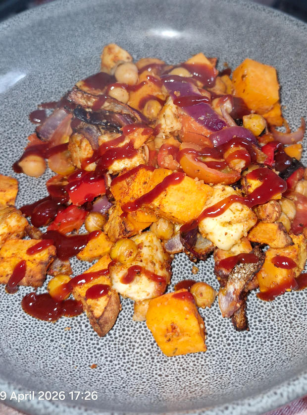 Air Fryer Smoky Halloumi and Sweet Potato Bake by Fidgetcat, Somerset pinchofnom.com