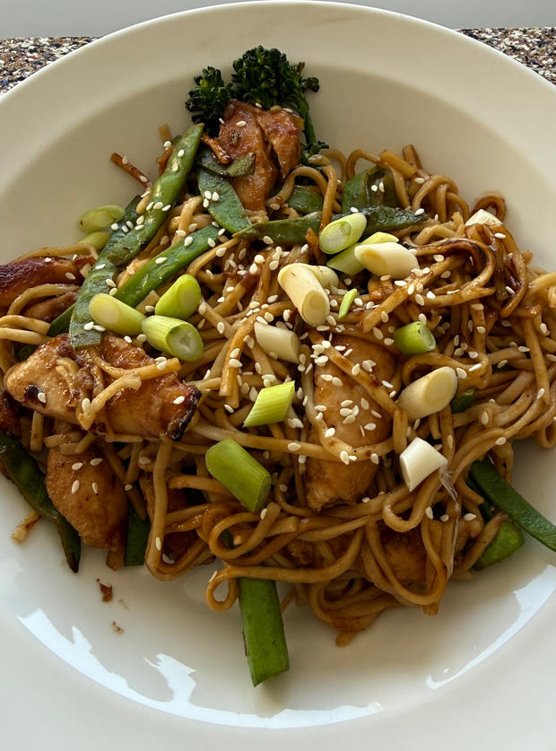 Air Fryer Chicken and Lemon Noodles pinchofnom.com
