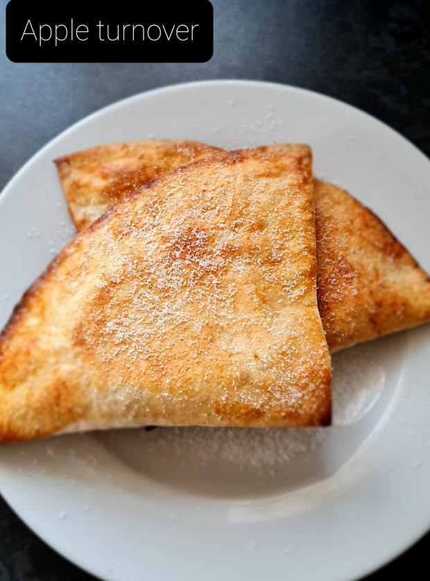 Apple Turnovers by SLR, United kingdom pinchofnom.com