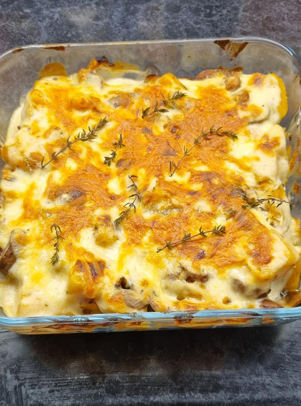 Butternut Squash and Bacon Bake by Jen, Southampton pinchofnom.com