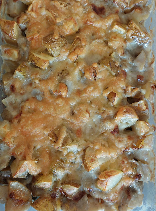 Chicken Tartiflette by Loupy, Surrey pinchofnom.com