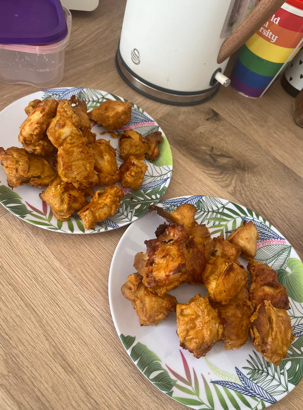 Chicken Tikka Pakoras Recipe. Image by Emma - Pinch of Nom