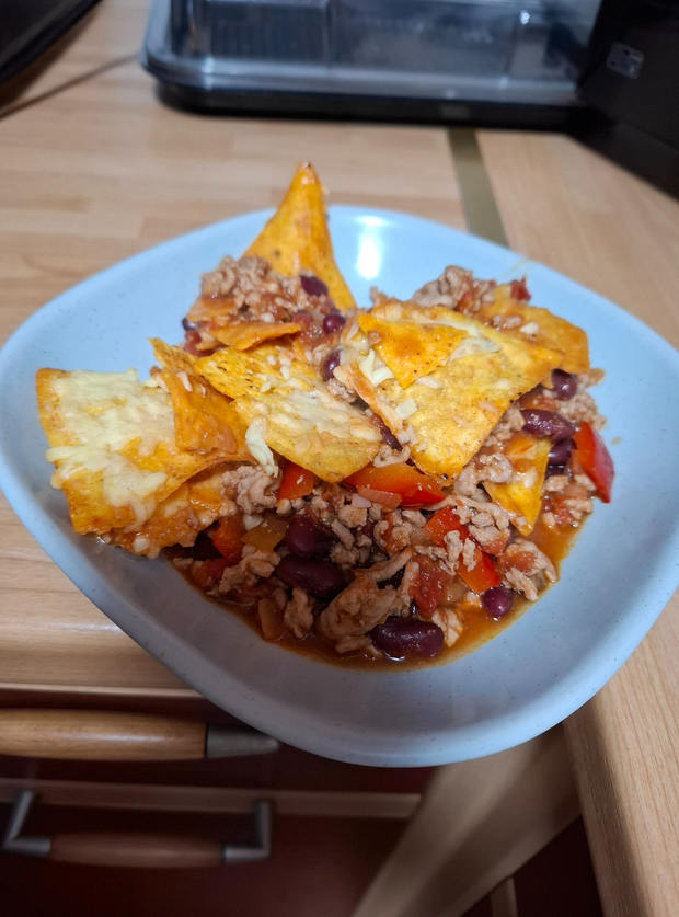 Chilli Tortilla Pie by Tracyf, Hereford pinchofnom.com