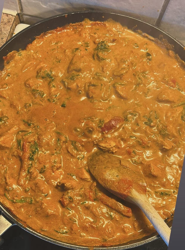 Chicken Tikka Masala Curry by Karolina Rogers, Peterborough pinchofnom.com