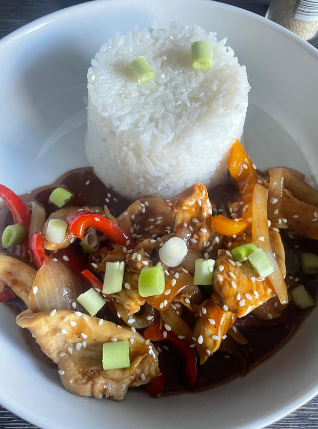 Chicken with Peking-Style Sauce by Anna rowland, Berkshire pinchofnom.com