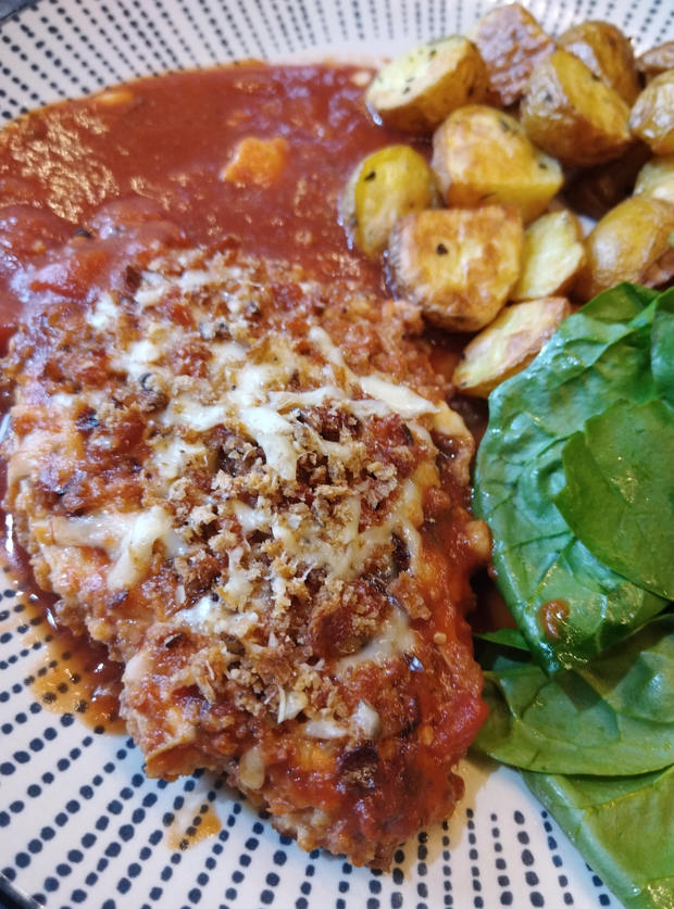 Chicken Parmigiana by Ghislaine, Stockport pinchofnom.com