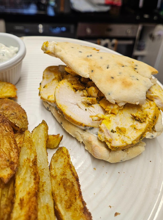 Chicken Tikka Naanwich by Georgia, Gloucestershire pinchofnom.com