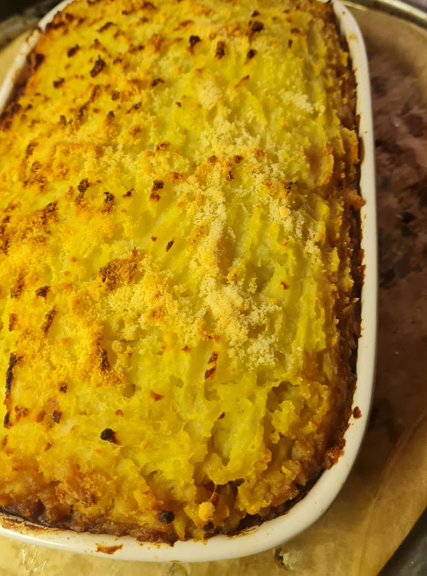 Chicken, Ham and Leek Pie by Todhod, Clydebank pinchofnom.com