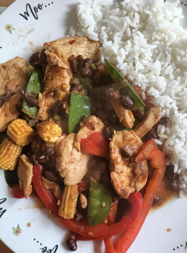 Chicken in Black Bean Sauce by Andie, Yorkshire pinchofnom.com