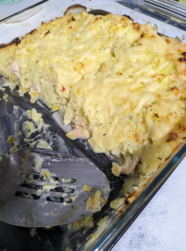 chicken-bacon-and-leek-cottage-pie-recipe-image-by-healthkick91