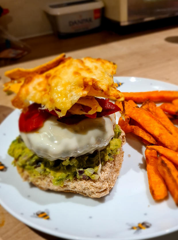 Cheesy Nacho Burger Recipe Image By Andy Benyon Pinch Of Nom 