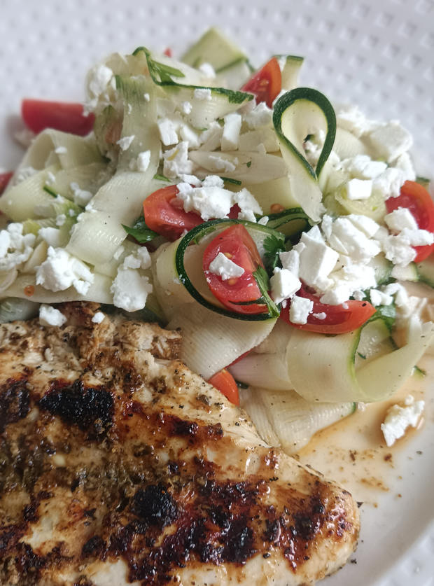 Courgette Ribbon, Lemon and Feta Salad by Lmsingy, Lancashire pinchofnom.com