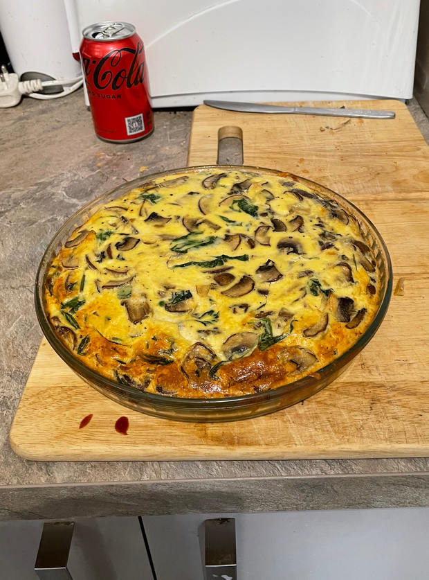 Creamy Garlic Mushroom Quiche by ALASDAIR ROBERTSON, Paisley pinchofnom.com