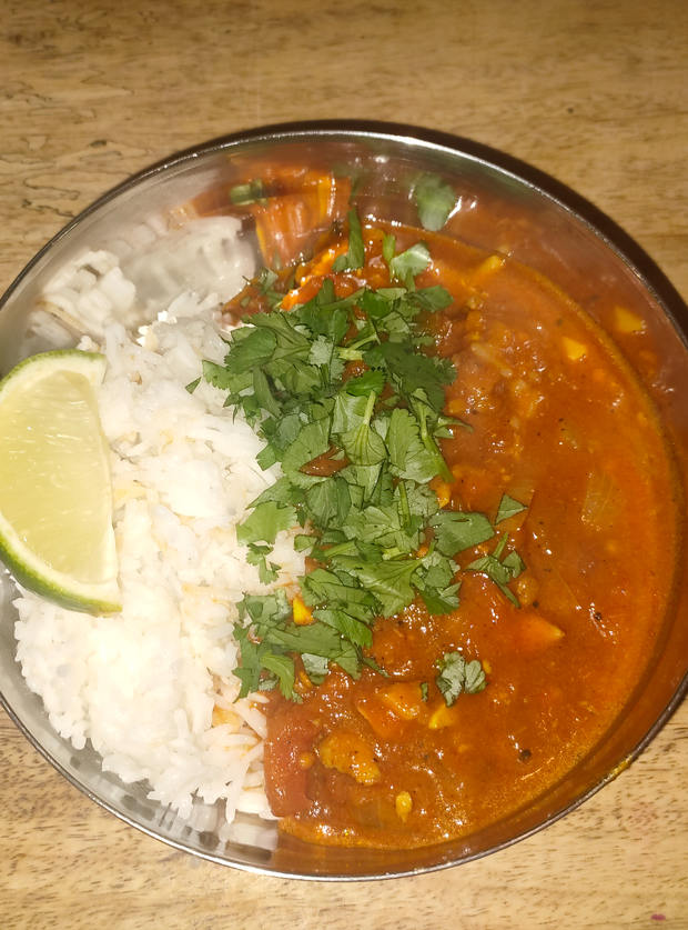 Garlic and Ginger Curry by Lucy Kettlety, South Wales pinchofnom.com