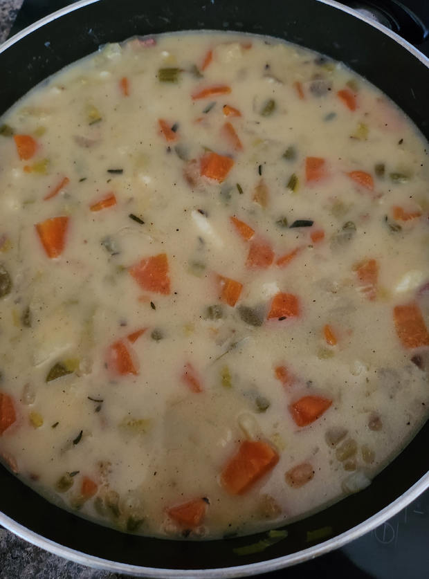 German Potato Soup by Barbara Leavesley, St Helens pinchofnom.com