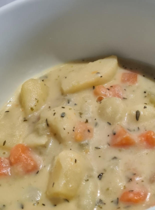 German Potato Soup by Alison Beardmore, UK pinchofnom.com