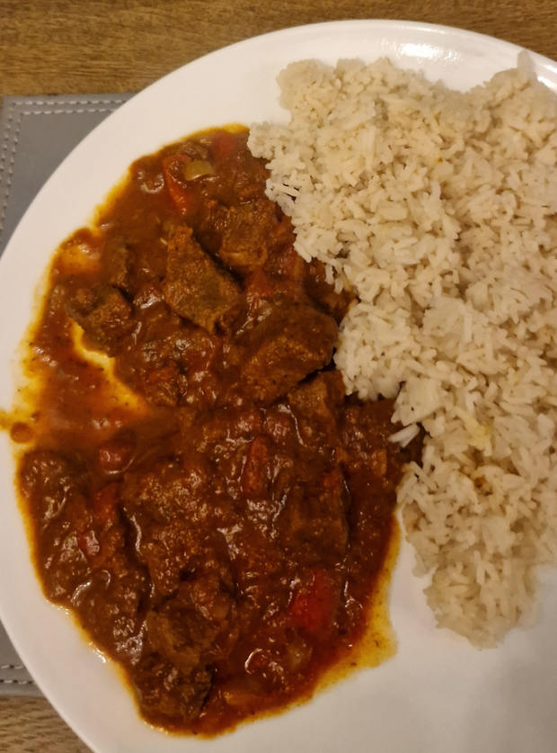 Beef madras instant discount pot