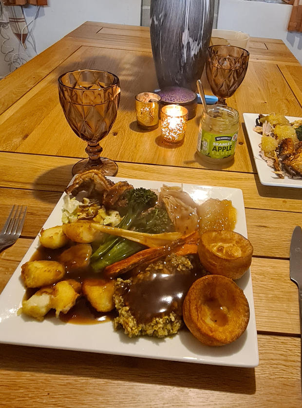 Marmite Roasties by Georgia, Gloucestershire pinchofnom.com