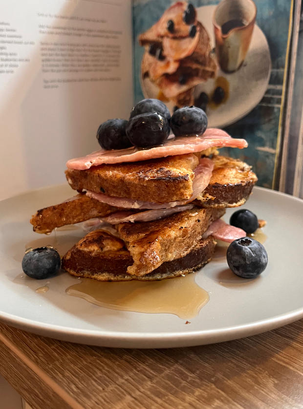 Maple and Bacon French Toast with Fruit by Rebecca, Sheffield pinchofnom.com