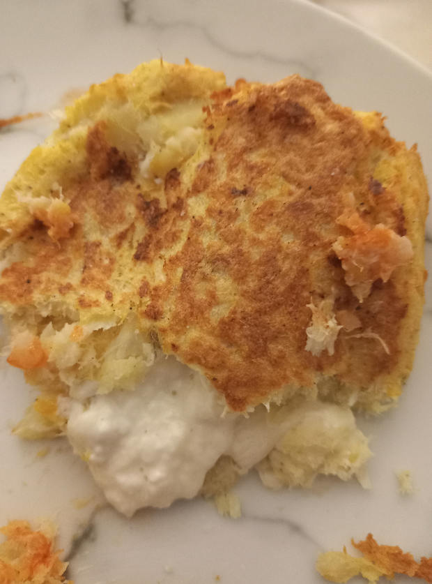Melt-in-the-Middle Fishcakes by Jaxw, St Helens pinchofnom.com