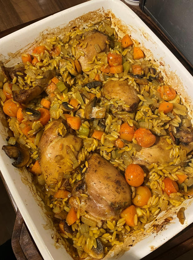 One Pot Mediterranean-Style Chicken Orzo by Jessie G, Essex pinchofnom.com