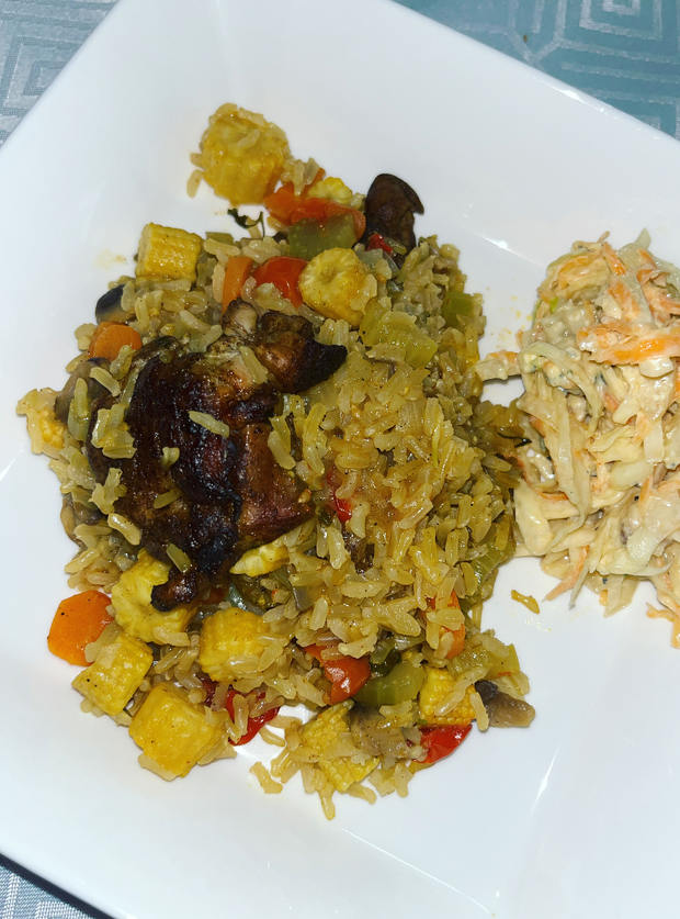 One-Pot Mediterranean Chicken Rice by Ems, East midlands pinchofnom.com