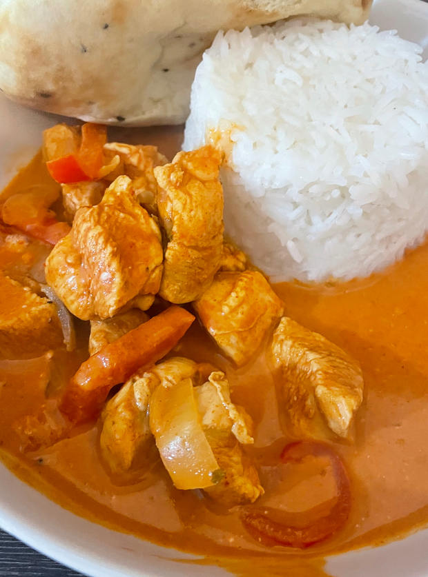 Paprika Chicken by Anna rowland, Berkshire pinchofnom.com