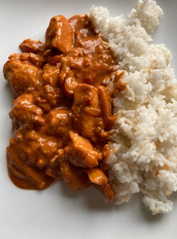 Paprika Chicken by Helen M, Beverley pinchofnom.com