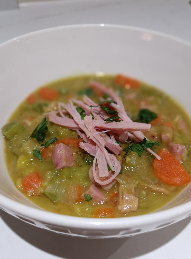 Pea and Ham Soup by Lmsingy, Lancashire pinchofnom.com