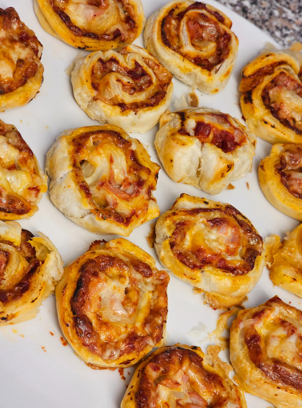 Pizza Swirls Recipe. Image by Rhiann Davies - Pinch of Nom