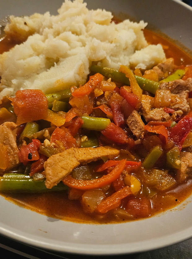 Pork and Pepper Stew by Hannah, Stroud pinchofnom.com
