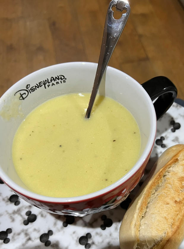 Rarebit Soup by Stacy, Builth Wells pinchofnom.com