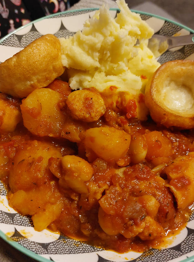 Slow Cooker Sausage Casserole Recipe Image By Lisa Reeves Pinch Of Nom 8085