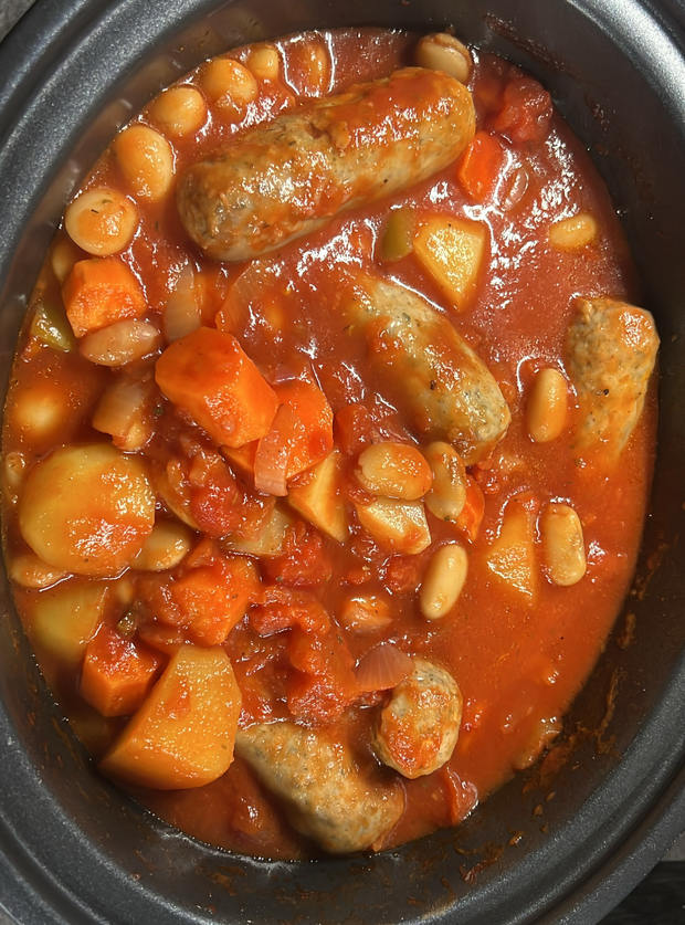 Slow Cooker Sausage Casserole Recipe Image By Sjwinthekitchen Pinch Of Nom 5324