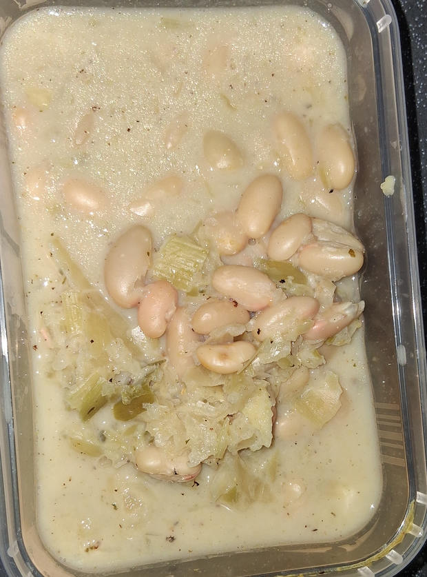 Slow Cooker Creamy Sausage and Bean Casserole by Claire78, West sussex pinchofnom.com