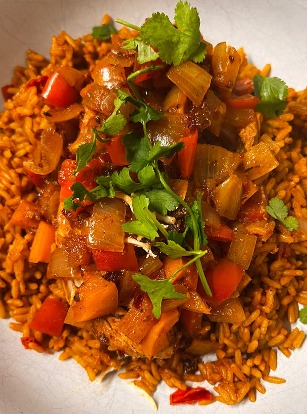 Slow Cooker Chipotle Chicken and Lime Rice by Porkchop, Worcester pinchofnom.com