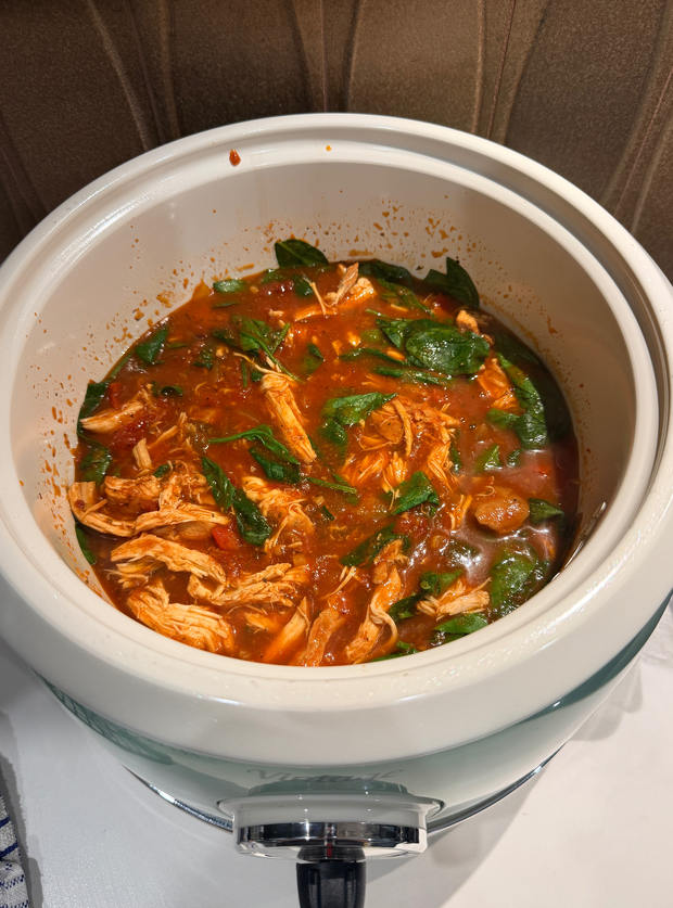 Slow Cooker Chicken and Tomato Soup by Jan Hollands, Perth pinchofnom.com