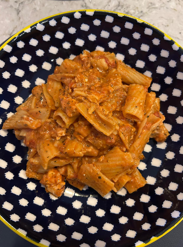 Slow Cooker Red Pesto Salmon Pasta by Tanimac, Lisburn NI pinchofnom.com