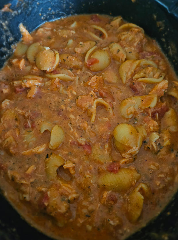 Slow Cooker Red Pesto Salmon Pasta by Anna, Buckinghamshire pinchofnom.com