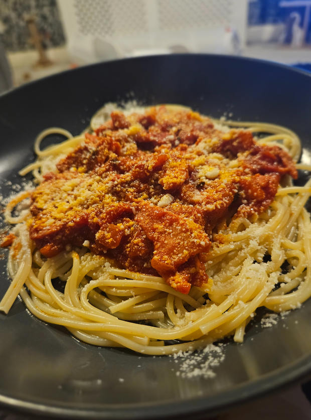Spaghetti Amatriciana by Hannah, Stroud pinchofnom.com