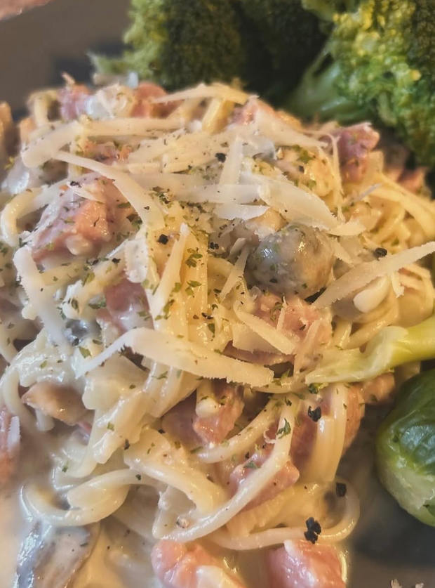 Spaghetti Carbonara by Karolina Rogers, Peterborough pinchofnom.com