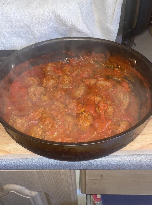 Spanish Style Meatballs by Natasha Griffiths, Preston pinchofnom.com
