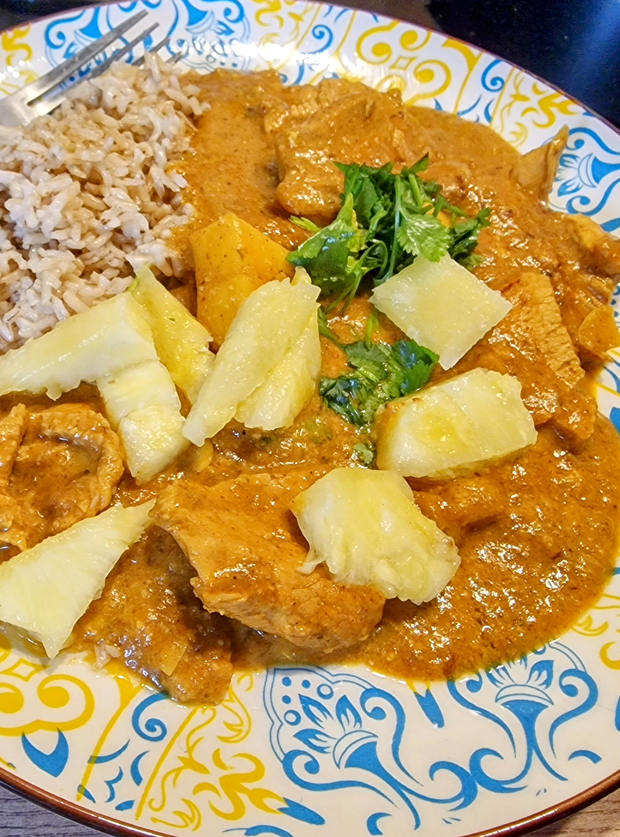Turkey and Mango Curry by Mosey, Stirling pinchofnom.com